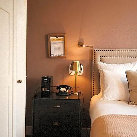 Boutique Soclo 4*